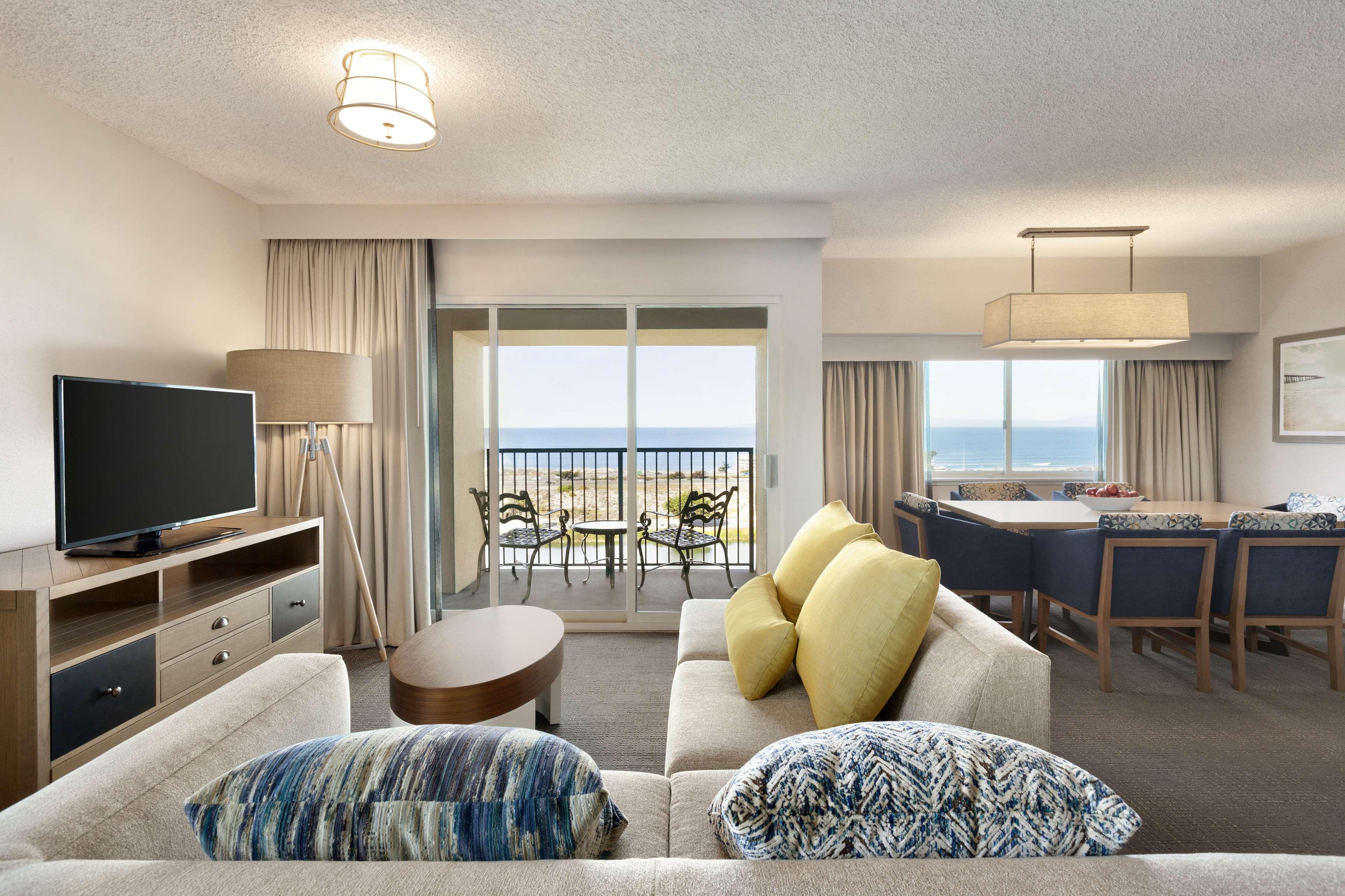Embassy Suites By Hilton Monterey Bay Seaside Kültér fotó
